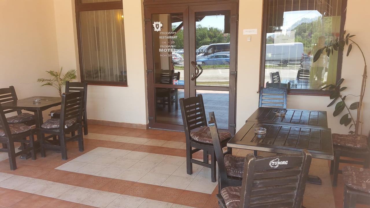 Motel Restaurant Lowe Ντέβα Εξωτερικό φωτογραφία