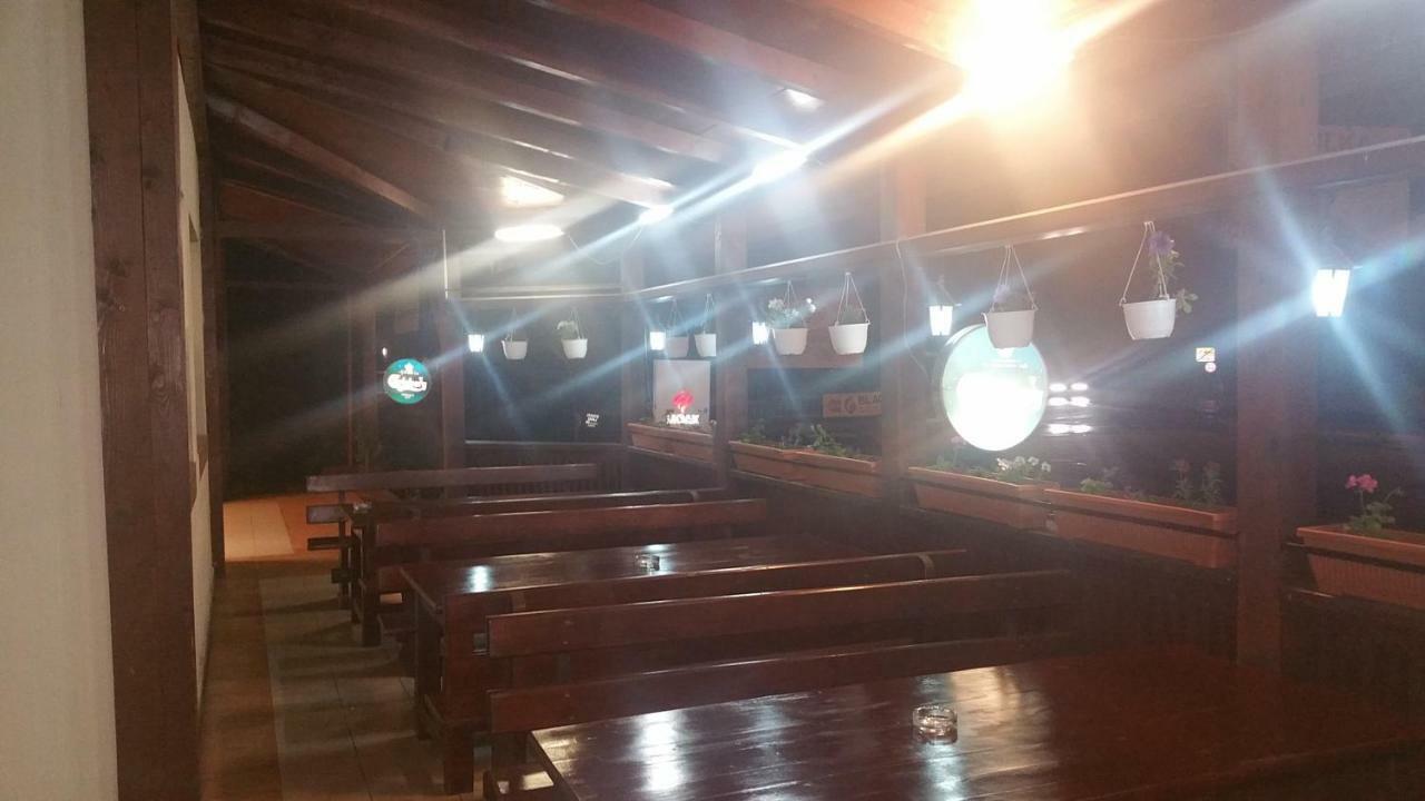 Motel Restaurant Lowe Ντέβα Εξωτερικό φωτογραφία